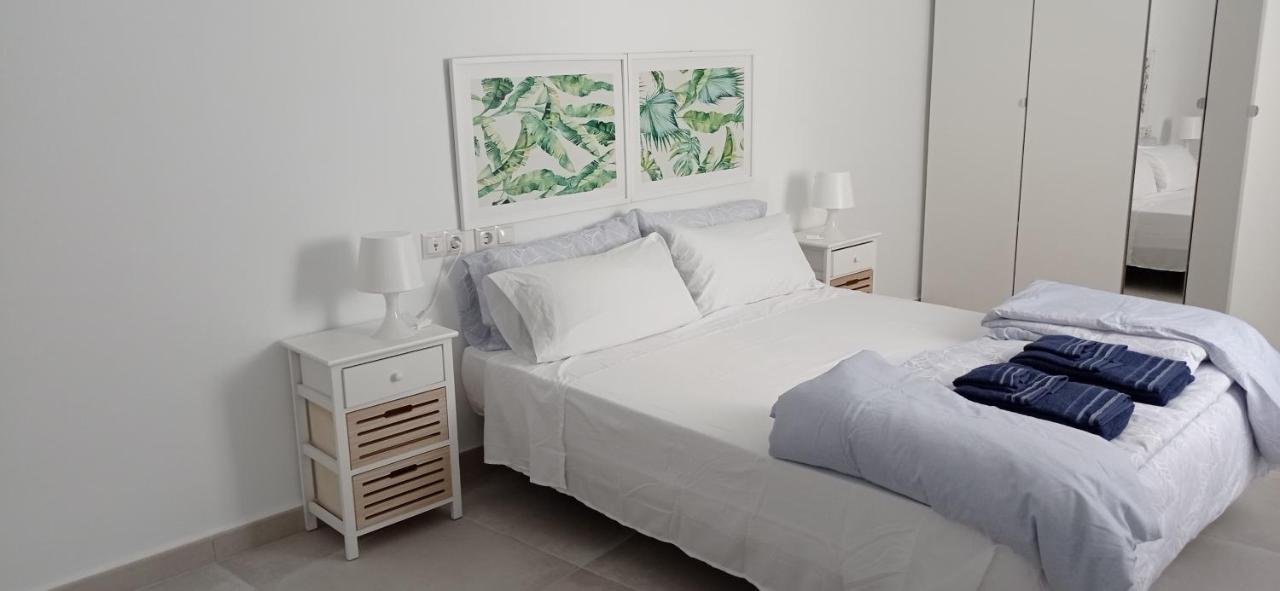 Apartamento Casco Historico Con Atico. Appartement *